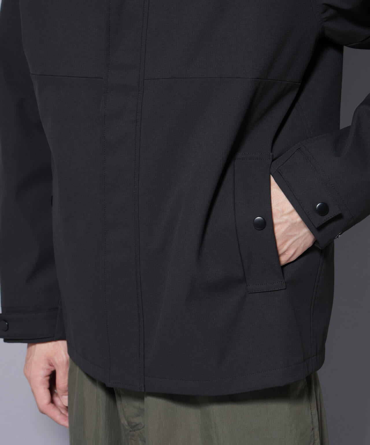 ボンディングウォームパーカー